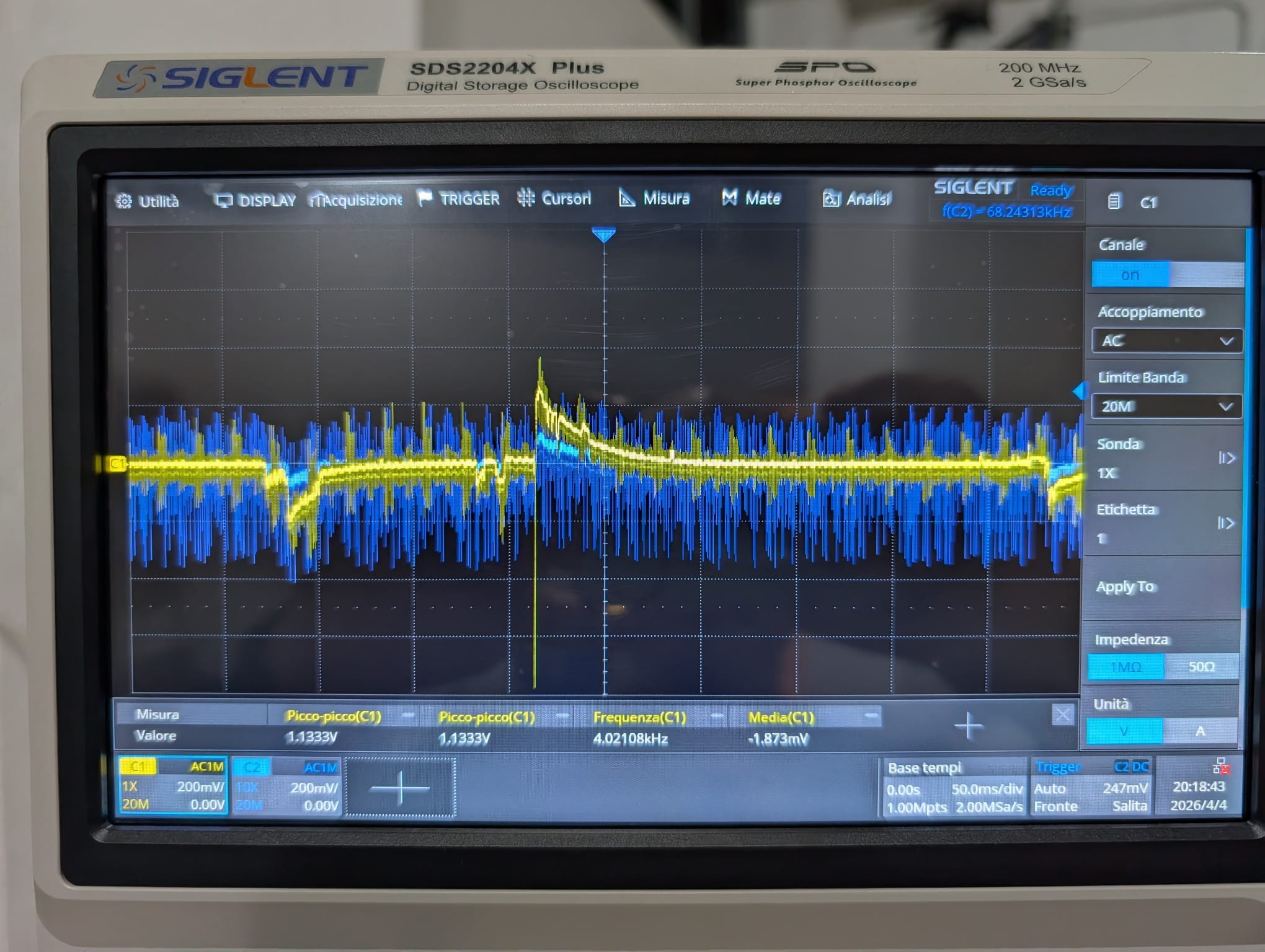 Oscilloscope waveform capture during embedded validation